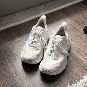 Women's HOKA Clifton 9’s